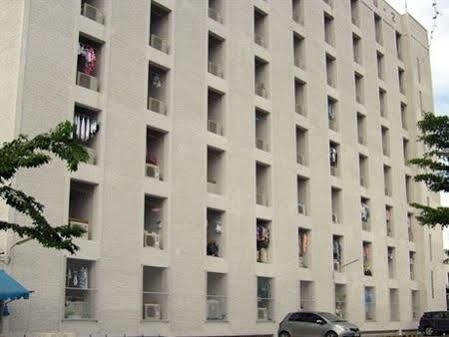 City Mansion Bangkok Exteriör bild